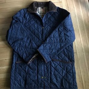 Vintage Burberry quilted jacket. Small.